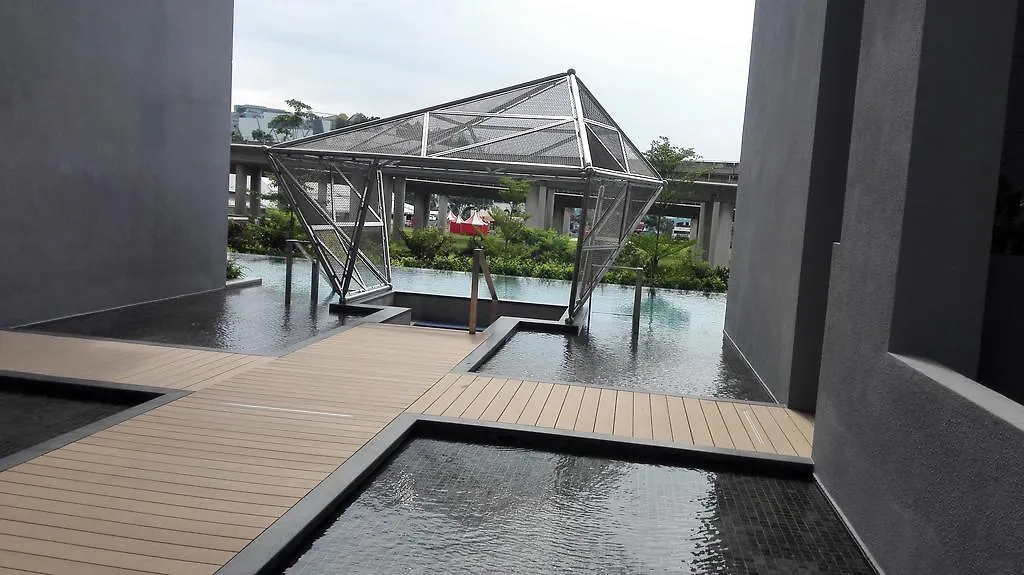 J Gateway Hotel Singapore